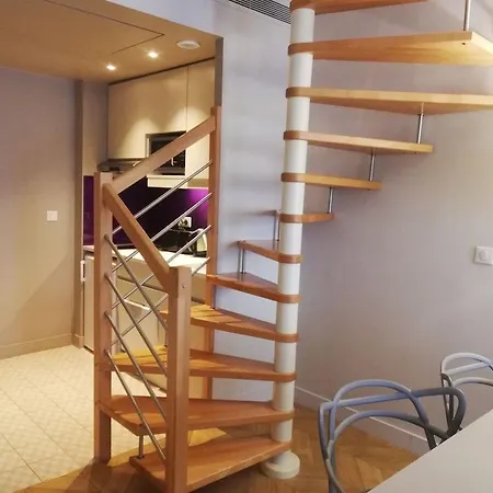 Citadines Opéra Parigi