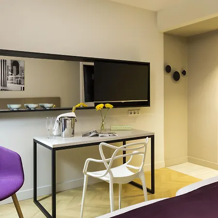 Citadines Opéra Parigi
