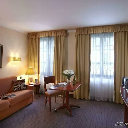 Citadines Opéra 4* Parigi